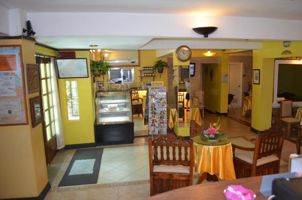 Saint Illian'S Inn Makati Makati City Exterior photo